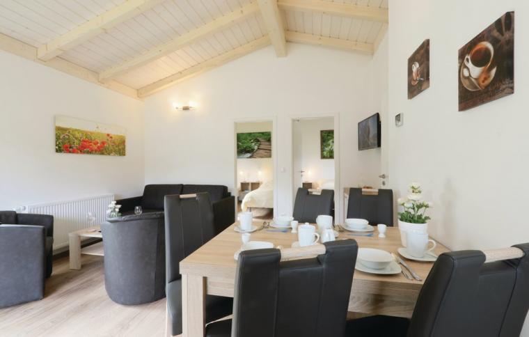woonkamer van een vakantiehuis op Vakantiepark Thale